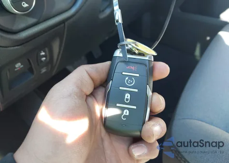 2025 Ram 1500 Big Horn 4X4 6'4 Box z USA, uszkodzony, nr VIN 1C6SRFMPXSN749880